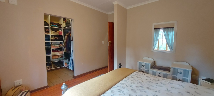 4 Bedroom Property for Sale in Albertinia Western Cape